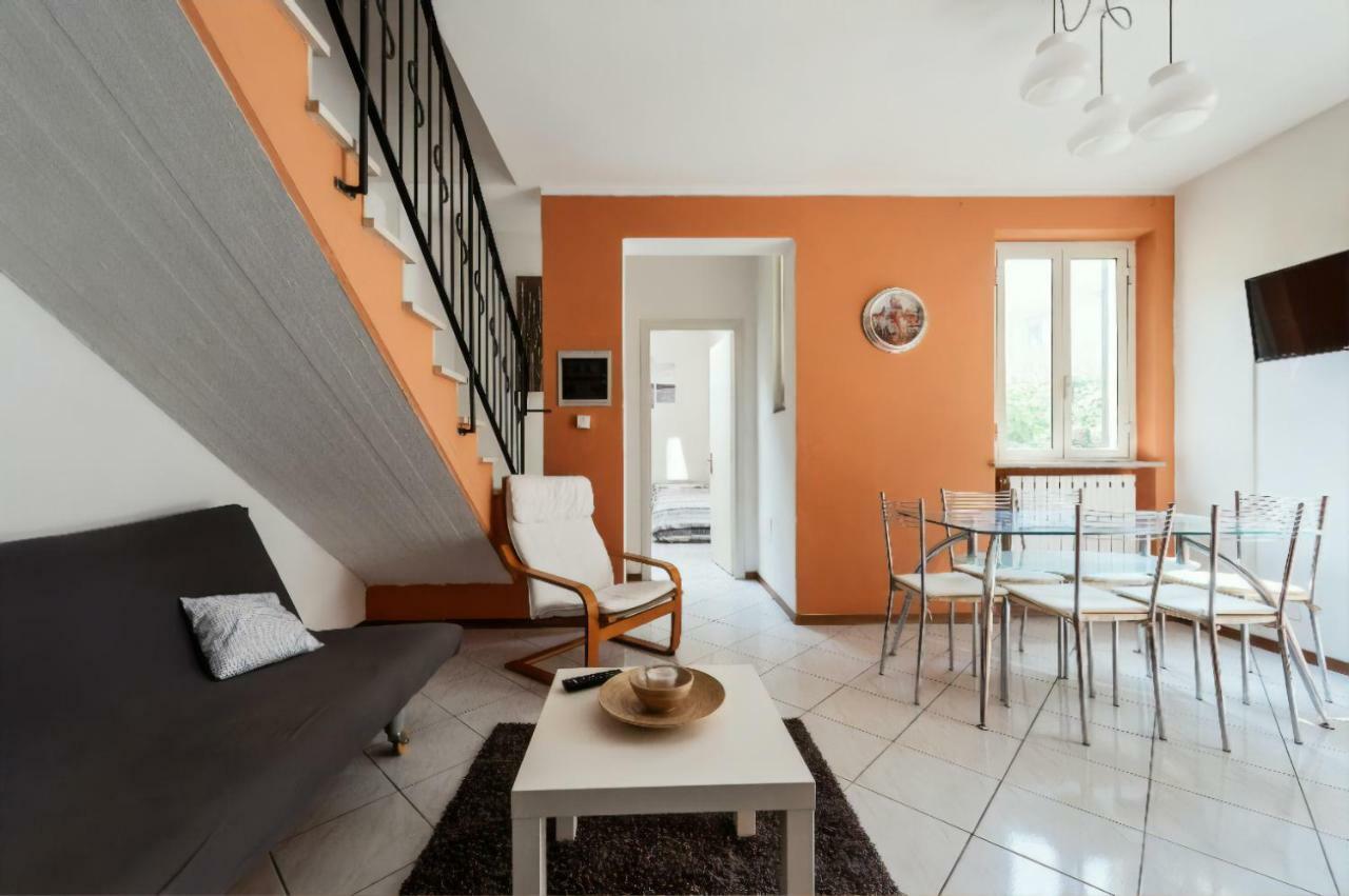 La Casina Gialla Independent House - Near The Walls 卢卡 外观 照片